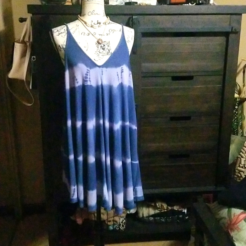 Volcom Grey and blue tye-dye sundress